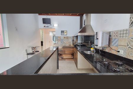 Casa de condomínio à venda com 194m², 3 quartos e 3 vagasÁrea de Lazer