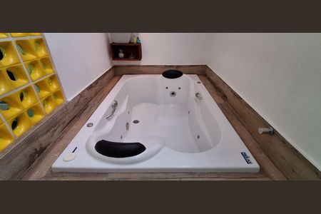 Casa de condomínio à venda com 194m², 3 quartos e 3 vagasÁrea de Lazer