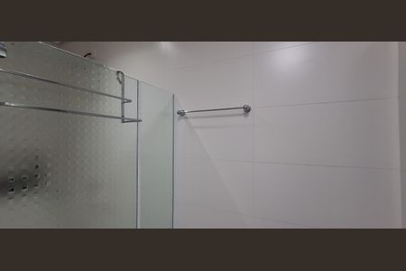 Casa de condomínio à venda com 194m², 3 quartos e 3 vagasBanheiro da Suíte