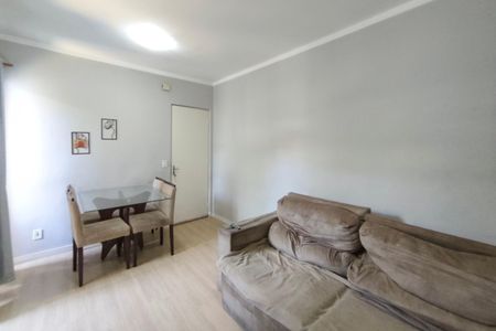Apartamento à venda com 49m², 2 quartos e 1 vaga Apartamento à venda com 49m², 2 quartos e 1 vagaSala