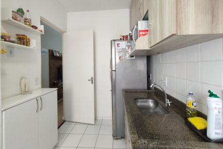 Apartamento à venda com 49m², 2 quartos e 1 vaga Apartamento à venda com 49m², 2 quartos e 1 vagaCozinha