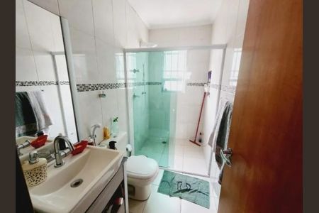 Casa à venda com 200m², 2 quartos e 1 vaga