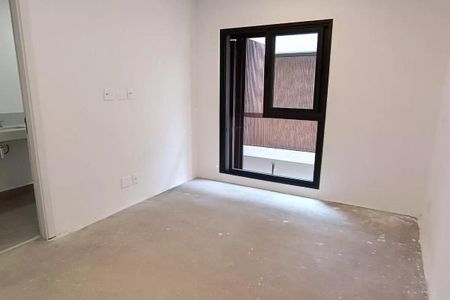 Casa à venda com 523m², 4 quartos e 4 vagas