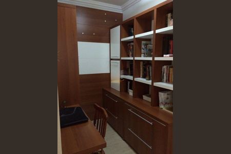 Casa à venda com 285m², 4 quartos e 4 vagas