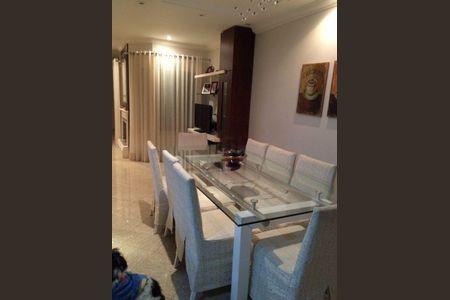 Casa à venda com 285m², 4 quartos e 4 vagas