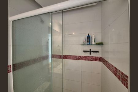 Casa de condomínio à venda com 200m², 3 quartos e 2 vagas Casa de condomínio à venda com 200m², 3 quartos e 2 vagasBaheiro