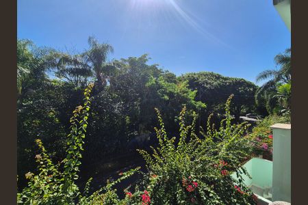 Casa de condomínio à venda com 200m², 3 quartos e 2 vagas Casa de condomínio à venda com 200m², 3 quartos e 2 vagasSuíte 1 - vista