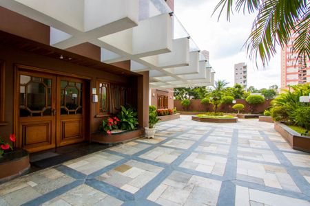 Apartamento à venda com 200m², 3 quartos e 2 vagas Apartamento à venda com 200m², 3 quartos e 2 vagasÁrea comum