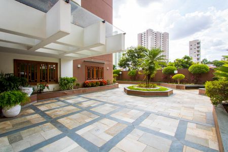 Apartamento à venda com 200m², 3 quartos e 2 vagas Apartamento à venda com 200m², 3 quartos e 2 vagasÁrea comum