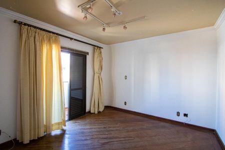 Apartamento à venda com 200m², 3 quartos e 2 vagas Apartamento à venda com 200m², 3 quartos e 2 vagasQuarto 3 - Suíte