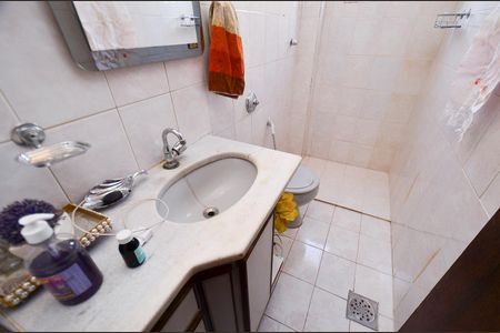 Apartamento à venda com 90m², 3 quartos e 2 vagasBanheiro 