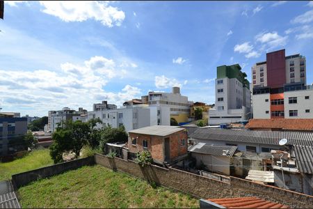 Apartamento à venda com 90m², 3 quartos e 2 vagasQuarto de Serviço
