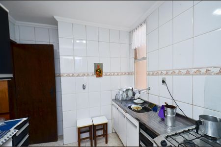 Apartamento à venda com 90m², 3 quartos e 2 vagasCozinha
