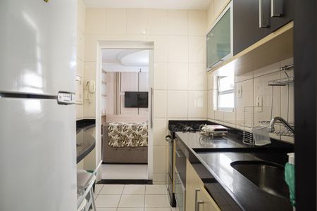 Apartamento à venda com 43m², 1 quarto e sem vaga Apartamento à venda com 43m², 1 quarto e sem vagaCozinha