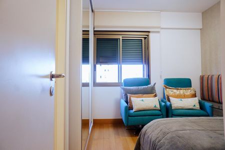 Apartamento à venda com 180m², 4 quartos e 4 vagasSuíte 3