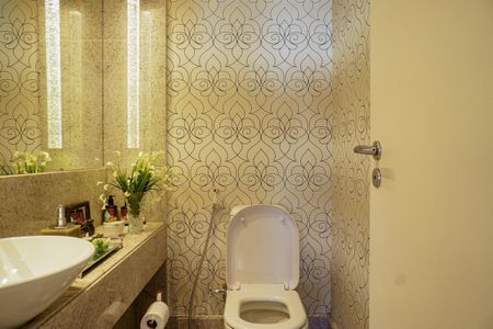 Apartamento à venda com 180m², 4 quartos e 4 vagasLavabo