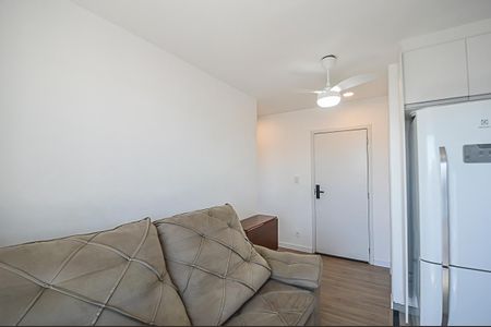 Apartamento à venda com 43m², 2 quartos e 1 vaga Apartamento à venda com 43m², 2 quartos e 1 vagaSala