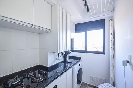 Apartamento à venda com 43m², 2 quartos e 1 vaga Apartamento à venda com 43m², 2 quartos e 1 vagaCozinha e Área de Serviço