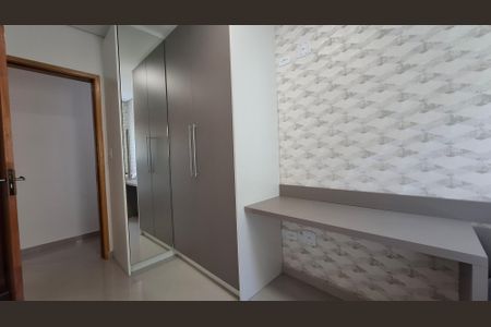 Casa de condomínio à venda com 120m², 2 quartos e 1 vaga Casa de condomínio à venda com 120m², 2 quartos e 1 vagaSuíte 2