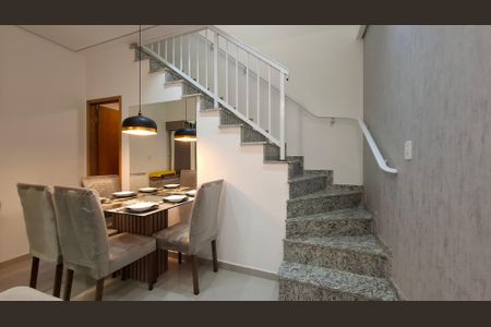 Casa de condomínio à venda com 120m², 2 quartos e 1 vaga Casa de condomínio à venda com 120m², 2 quartos e 1 vagaSala