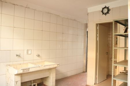 Casa à venda com 320m², 3 quartos e 4 vagasÁrea de Serviço