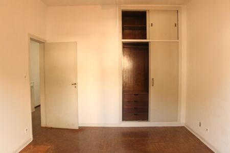 Casa à venda com 320m², 3 quartos e 4 vagasQuarto 3