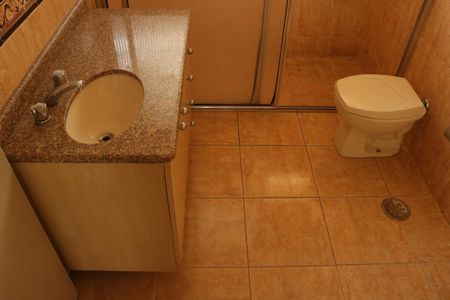 Casa à venda com 320m², 3 quartos e 4 vagasBanheiro 2