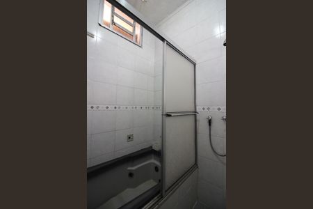 Casa à venda com 380m², 3 quartos e 4 vagasBanheiro Social 2