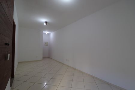 Apartamento à venda com 100m², 3 quartos e 2 vagasSala