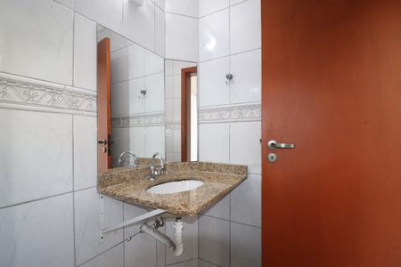Apartamento à venda com 100m², 3 quartos e 2 vagasBanheiro da Suíte