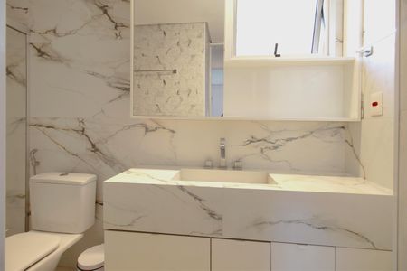 Apartamento à venda com 115m², 3 quartos e 2 vagasBanheiro da Suíte