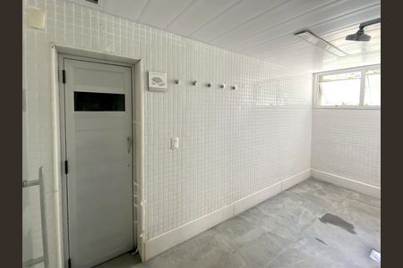 Apartamento à venda com 115m², 3 quartos e 2 vagas Apartamento à venda com 115m², 3 quartos e 2 vagasÁrea comum - Sauna