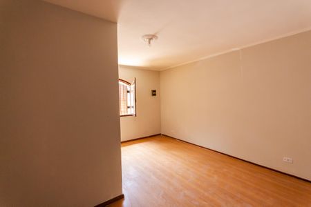 Casa à venda com 85m², 2 quartos e 1 vagaSuíte 