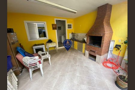 Casa à venda com 185m², 4 quartos e 2 vagas