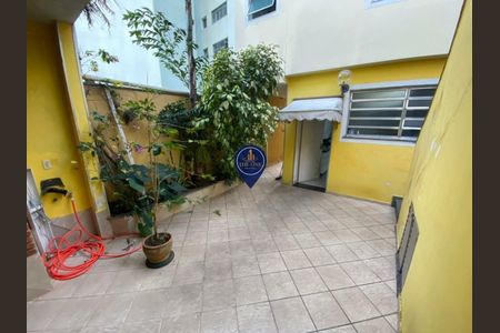 Casa à venda com 185m², 4 quartos e 2 vagas