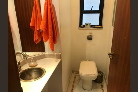 Casa à venda com 200m², 4 quartos e 3 vagas