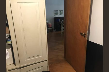 Casa à venda com 200m², 4 quartos e 3 vagas