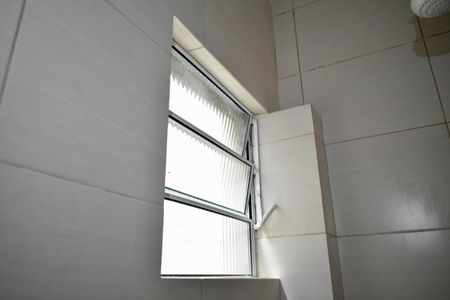Apartamento à venda com 110m², 2 quartos e 1 vaga Apartamento à venda com 110m², 2 quartos e 1 vagaBanheiro de Serviço