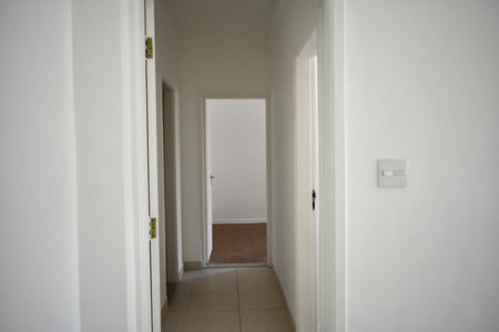 Apartamento à venda com 110m², 2 quartos e 1 vaga Apartamento à venda com 110m², 2 quartos e 1 vagaCorredor