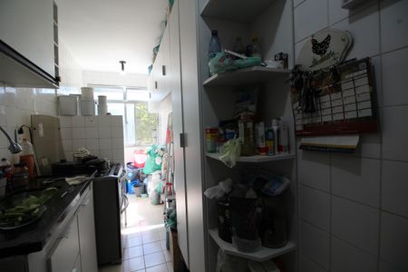 Apartamento à venda com 60m², 2 quartos e 1 vagaCozinha