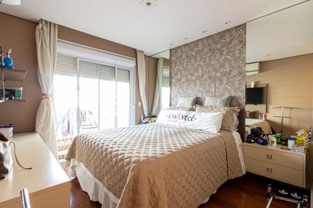 Apartamento à venda com 147m², 3 quartos e 2 vagasSuíte 1