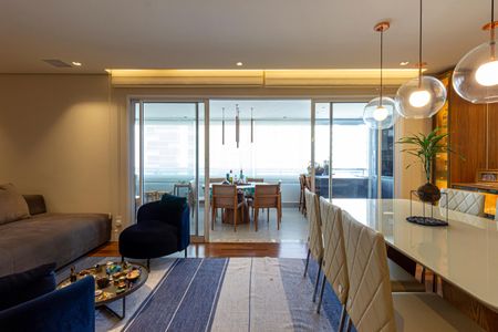 Apartamento à venda com 147m², 3 quartos e 2 vagasSala