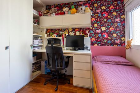 Apartamento à venda com 147m², 3 quartos e 2 vagasSuíte 2