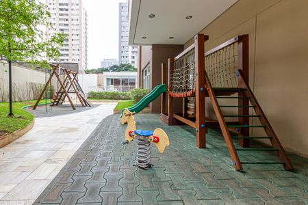 Apartamento à venda com 147m², 3 quartos e 2 vagasÁrea comum - Playground