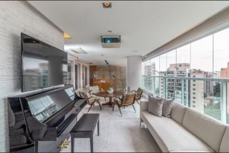 Apartamento à venda com 335m², 4 quartos e 4 vagas Apartamento à venda com 335m², 4 quartos e 4 vagasFoto 08