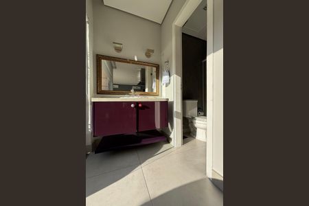 Apartamento à venda com 200m², 3 quartos e 2 vagas Apartamento à venda com 200m², 3 quartos e 2 vagasLavabo