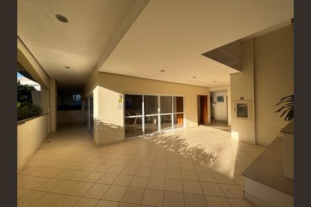 Apartamento à venda com 200m², 3 quartos e 2 vagas Apartamento à venda com 200m², 3 quartos e 2 vagasÁrea comum