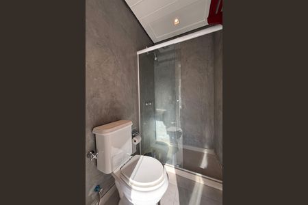 Apartamento à venda com 200m², 3 quartos e 2 vagas Apartamento à venda com 200m², 3 quartos e 2 vagasLavabo