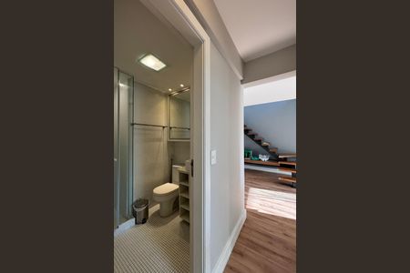 Apartamento à venda com 200m², 3 quartos e 2 vagas Apartamento à venda com 200m², 3 quartos e 2 vagasBanheiro social