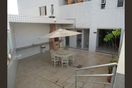 Apartamento à venda com 77m², 3 quartos e 2 vagas